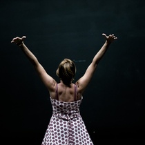 Photographs of a rehearsal for the theatrical production, El día que me quieras