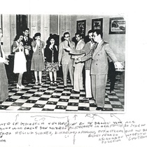 Photograph of a rehearsal, La máscara y el rostro