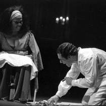 Photographs of the theatrical production, Réquiem por Yarini