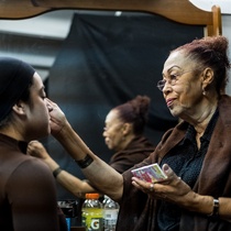 Photographs of the production, "La noche de las tríbadas".