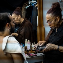 Photographs of the production, "La noche de las tríbadas".