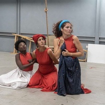 Photographs of a rehearsal for the theatrical production, Mar nuestro