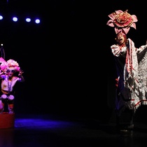 Photographs of the theatrical production, ¡Guan melón! ¡Tu melón!