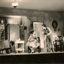 Photographs of the Production, "Contigo pan y cebolla".