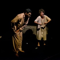 Photographs of rehearsal for the theatrical production, Dos viejos pánicos