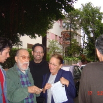 Luis Ubaldo Benítez, Abelardo Estorino, Alberto Sarraín, Miriam Learra, and Reinaldo Montero (back), Havana 2004