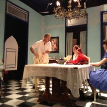 Photographs of a rehearsal for the theatrical production, Contigo, pan y cebolla